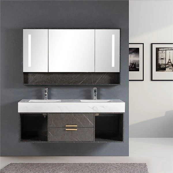 Tocador de bany amb lavabo